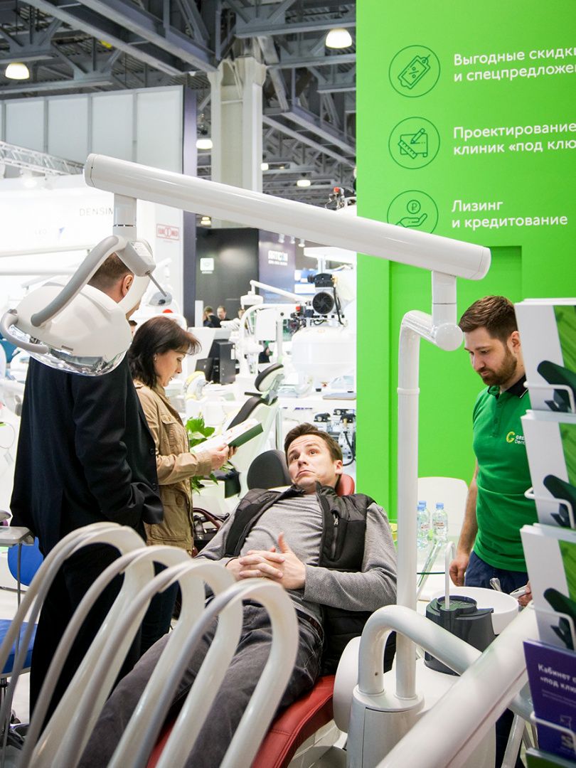 Стенд компании GREEN DENT на выставке Дентал Салон 2019_002