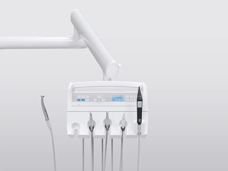 Primus-1058-Life_Dentist-Element-Table_4-3-3000px.jpg